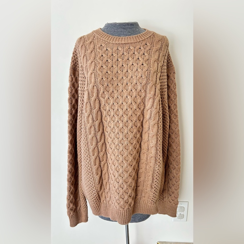 Saks Fifth Avenue 70% Wool Women’s Kable Knit Camel Sweater Size XL